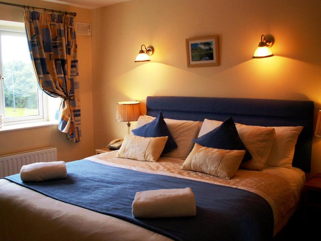 Teach Na Coiribe B&B Castlegar Room photo